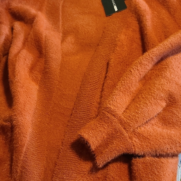 Rust Cardigan - Picture 4 of 9